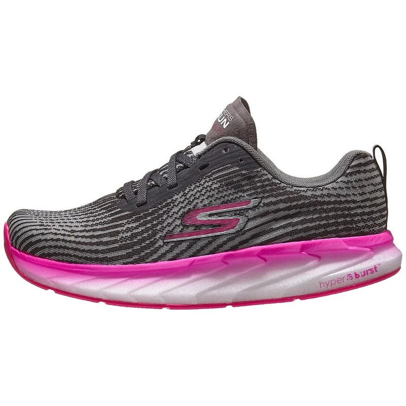 Skechers GOrun Forza 4 in Black / Hot