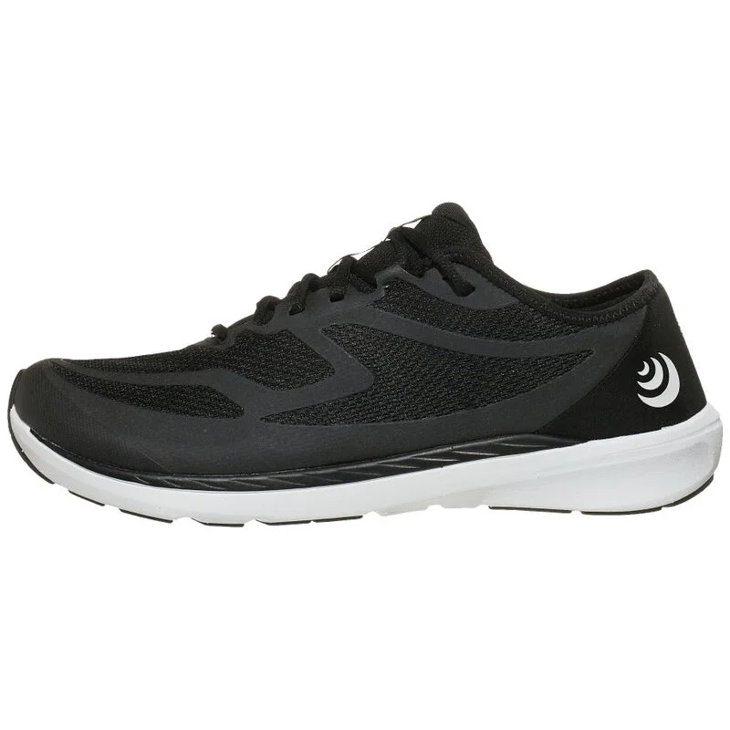 Topo Athletic ST-4 in Black / White