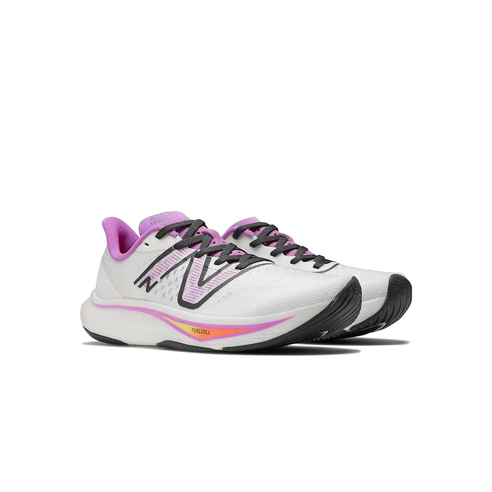 New Balance FuelCell Rebel v3 in Whitecosmic