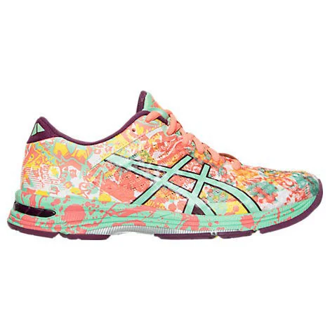ASICS GEL-Noosa Tri 11 in Pink / Orange