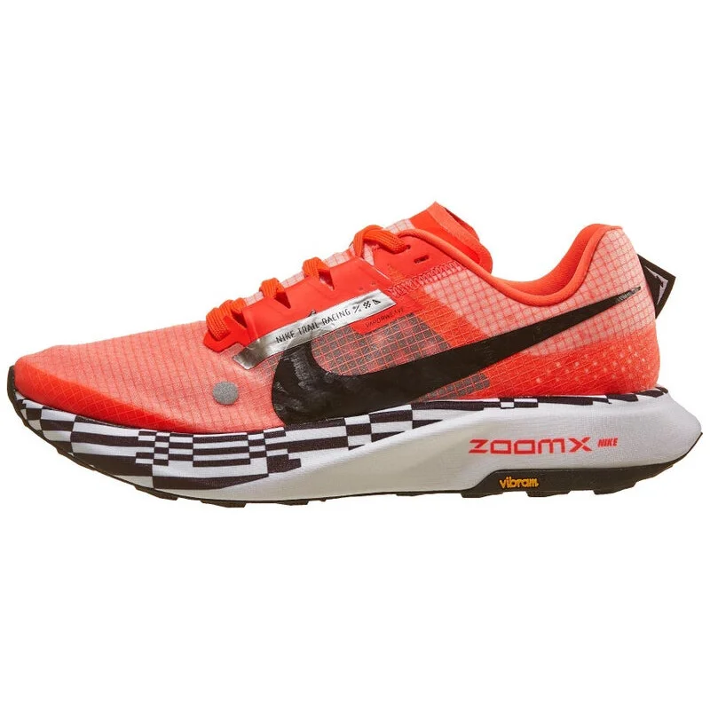 Nike Ultrafly Trail in Bright