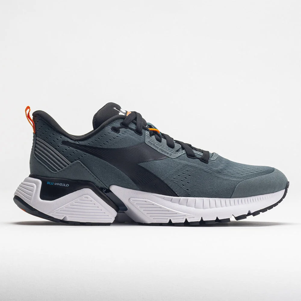 Diadora Mythos Blushield Vigore 2 in Basalm