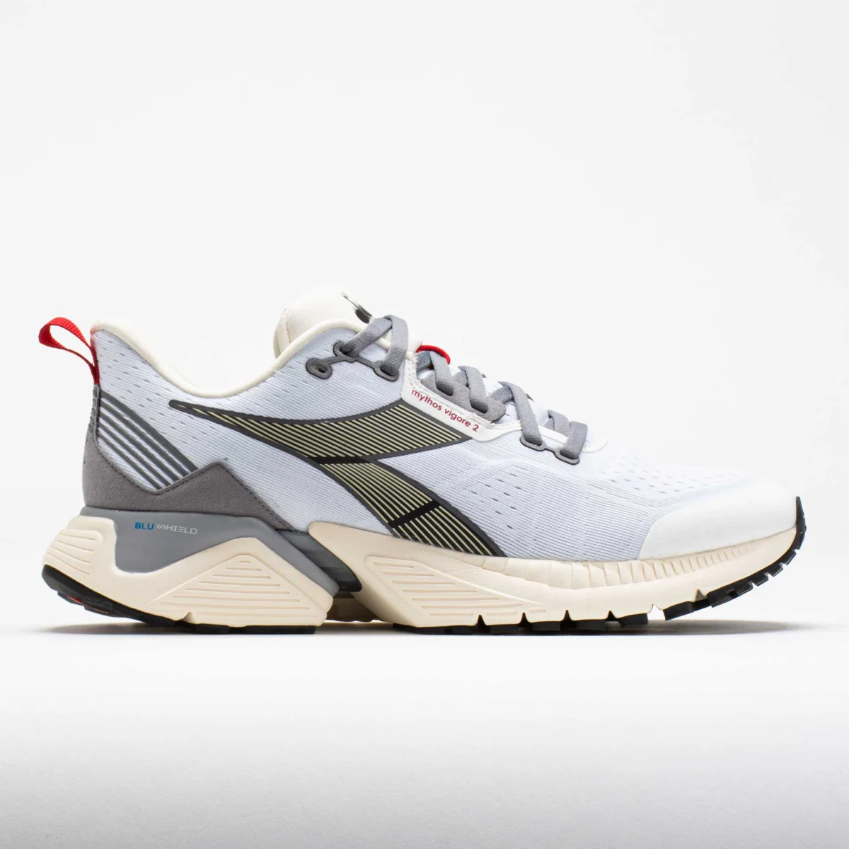 Diadora Mythos Blushield Vigore 2 in Whisper