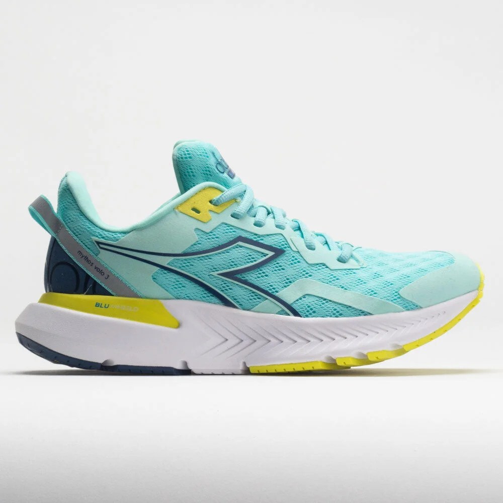 Diadora Mythos Blushield Volo 3 in Aruba