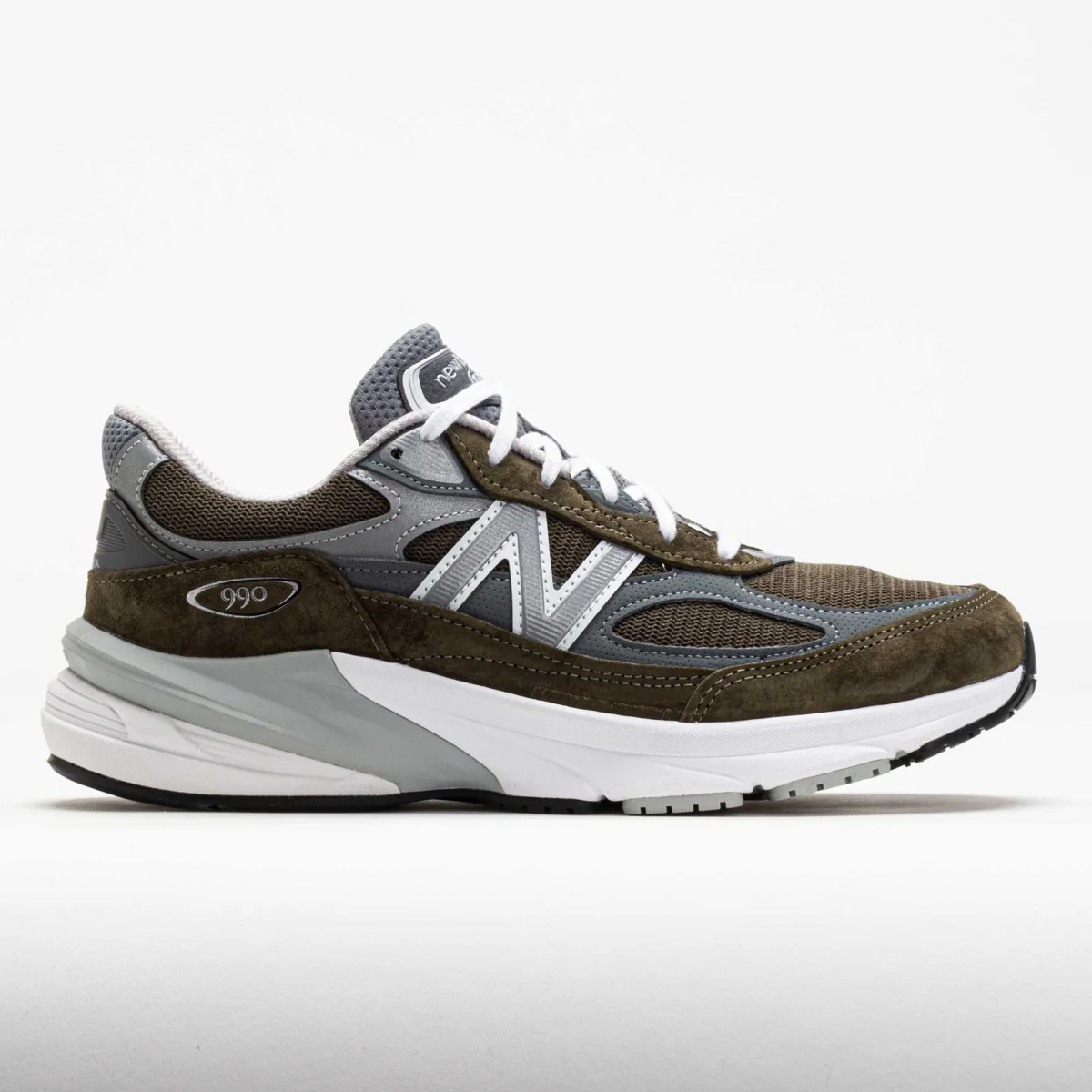 New Balance 990 v6 in Olive / Grey