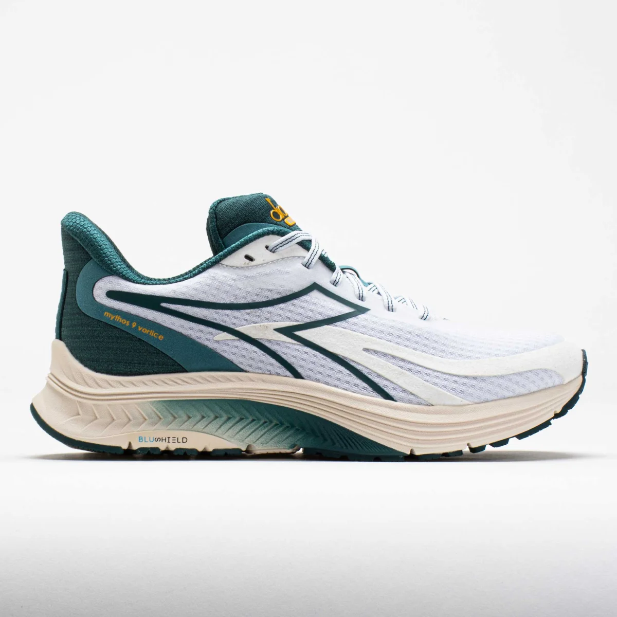Diadora Mythos Blushield Vortice 9 in Whisper