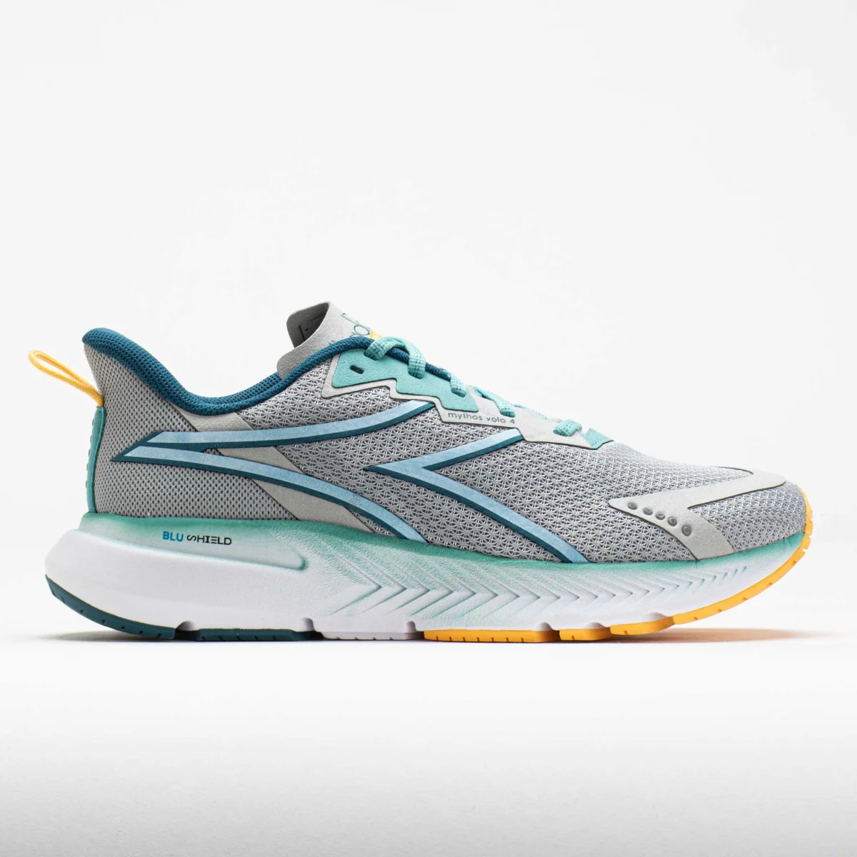 Diadora Mythos Blushield Volo 4 in Silver