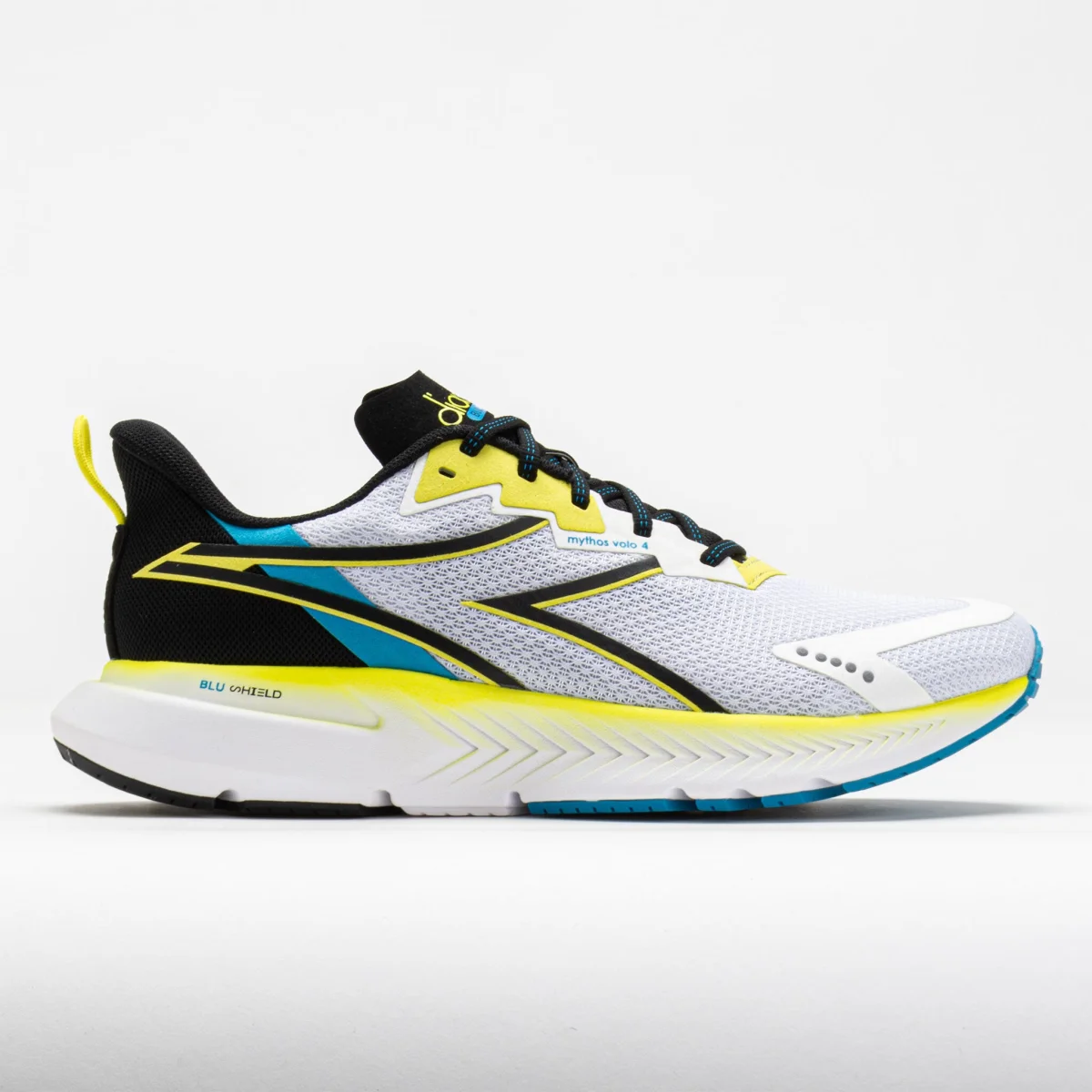 Diadora Mythos Blushield Volo 4 in Whiteblackevening