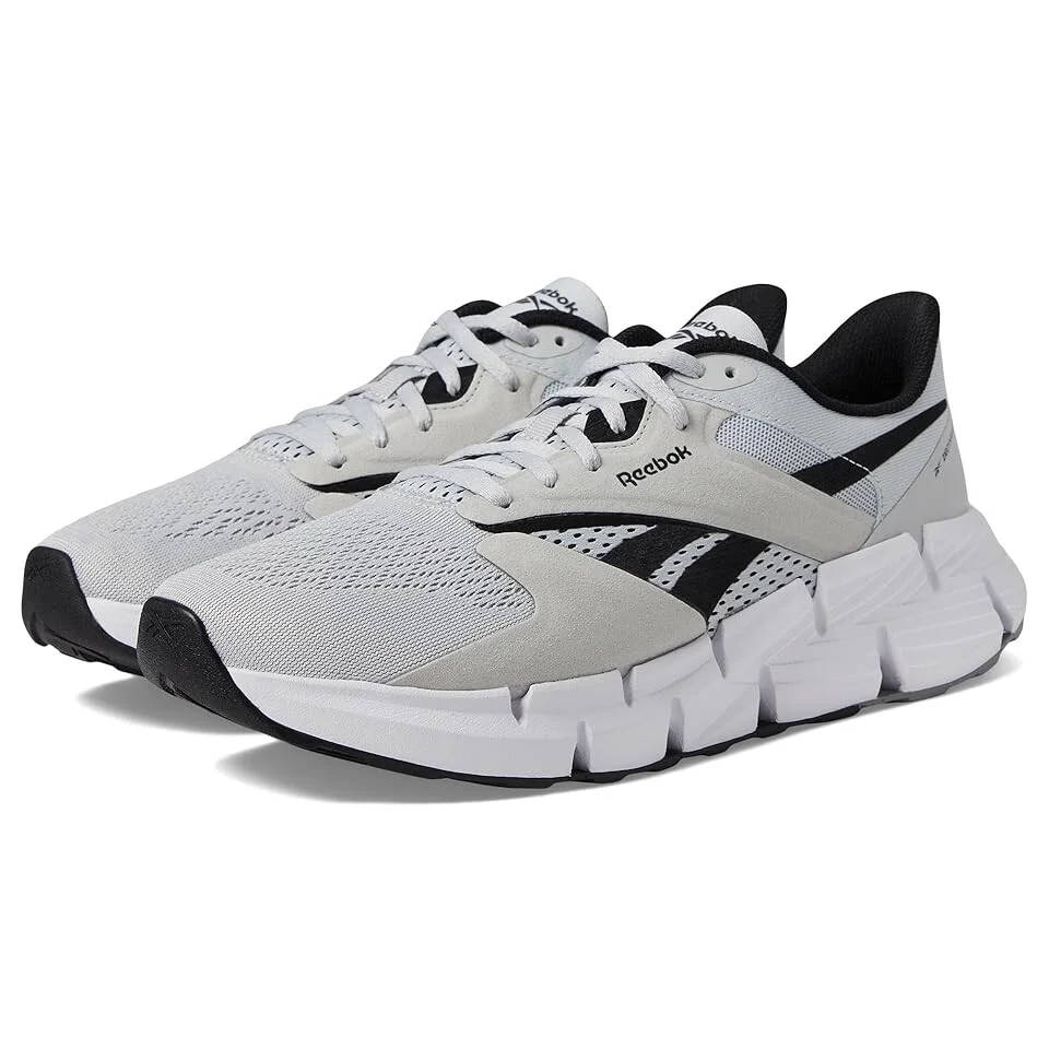 Reebok Zig Dynamica 5 in Grey / Black / White
