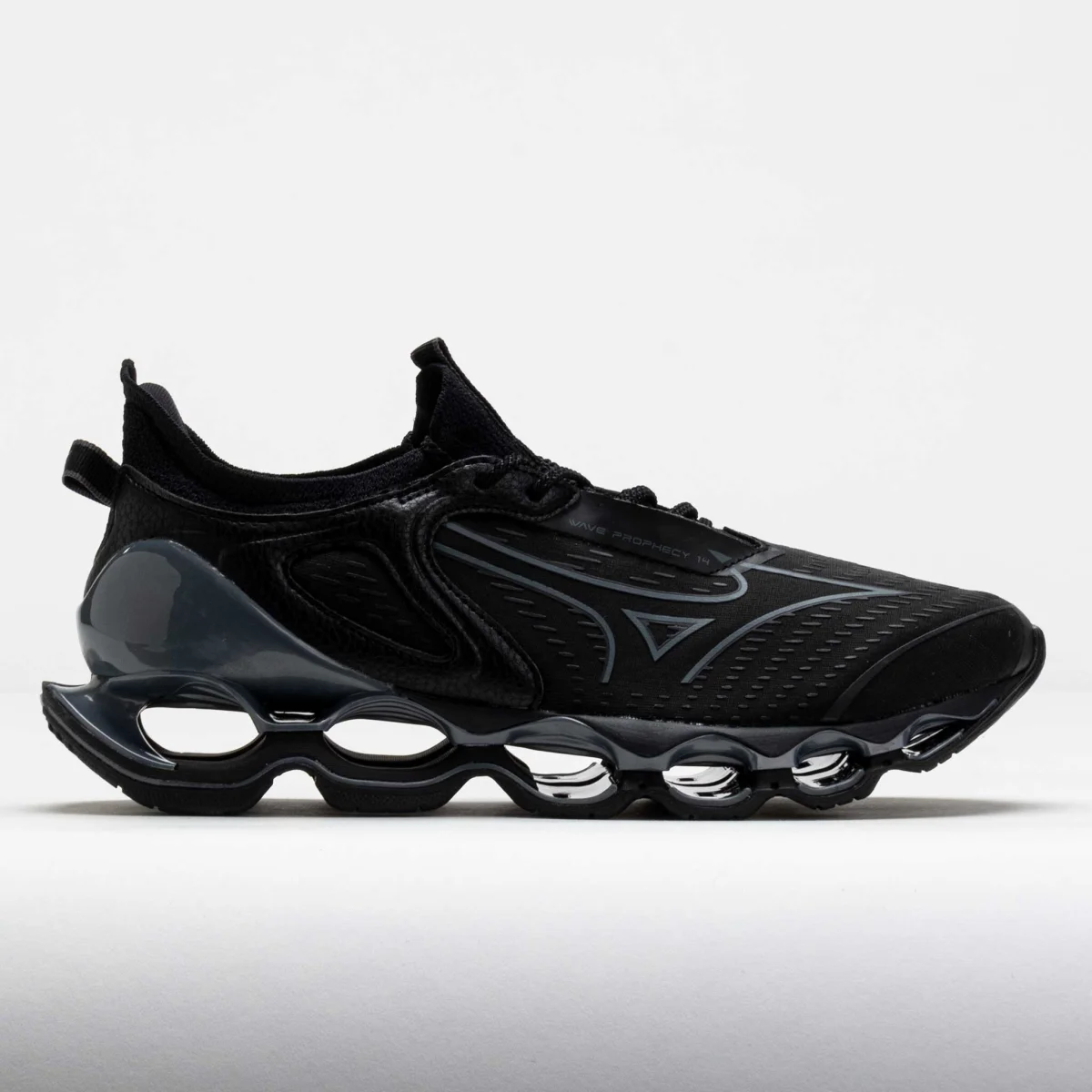 Mizuno Wave Prophecy 14 in Black / Dark