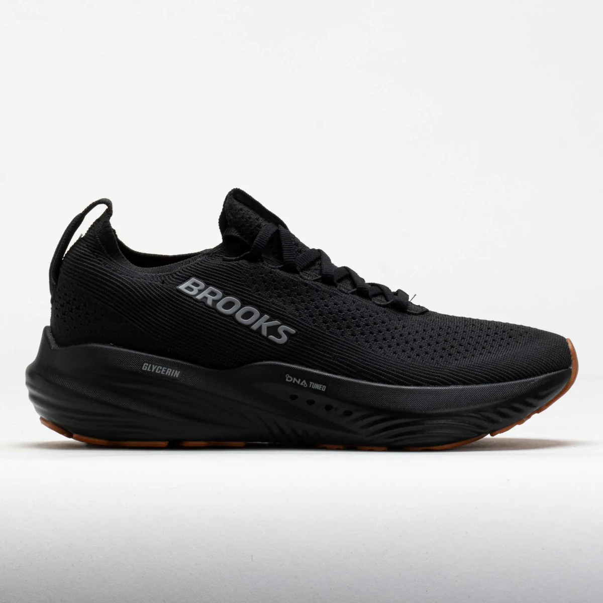 Brooks Glycerin Stealthfit 22 in Black