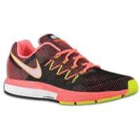 Nike Air Zoom Vomero 10 in Hot