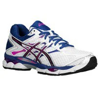 ASICS GEL-Cumulus 16 in White / Black / Hot
