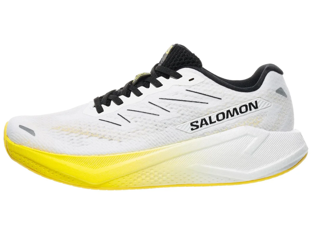 Salomon Aero Blaze in White / Black / Cyclamen