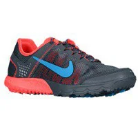 Nike Zoom Wildhor in Dark