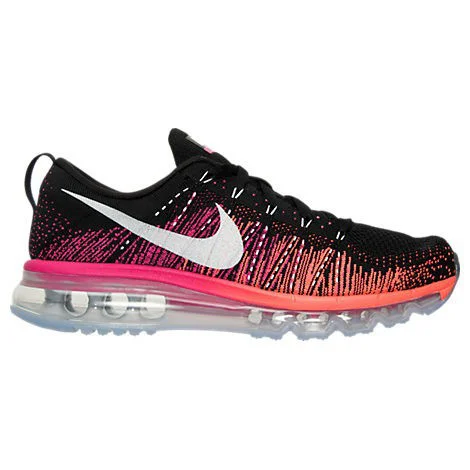 Nike Air Max in Pink / Black