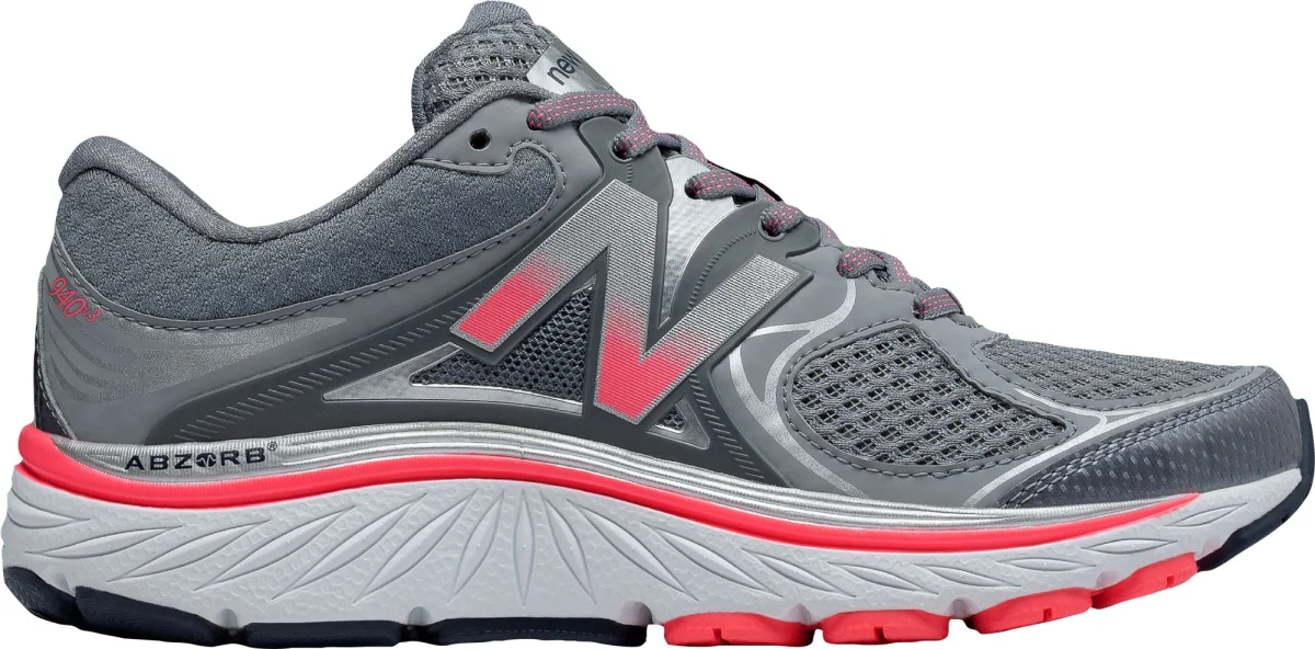 New Balance 940v3 in Silver