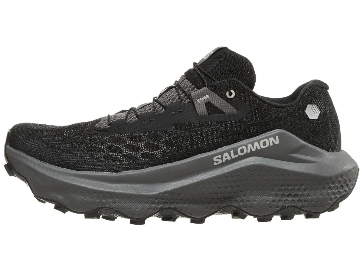 Salomon Ultra Glide 4 in Black / Dark Grey / Silver C