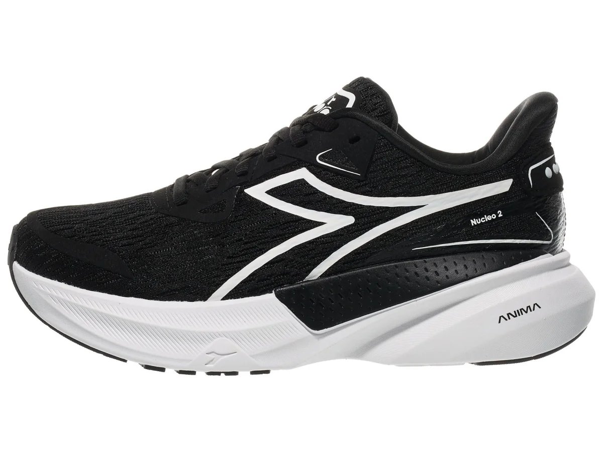 Diadora Nucleo 2 in Black / White