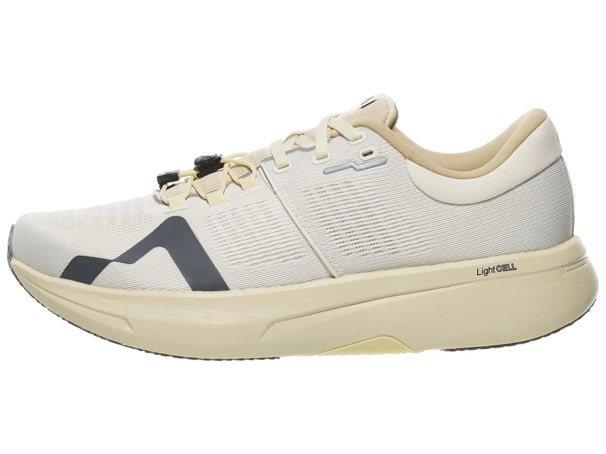 Mount to Coast R1 in Beige