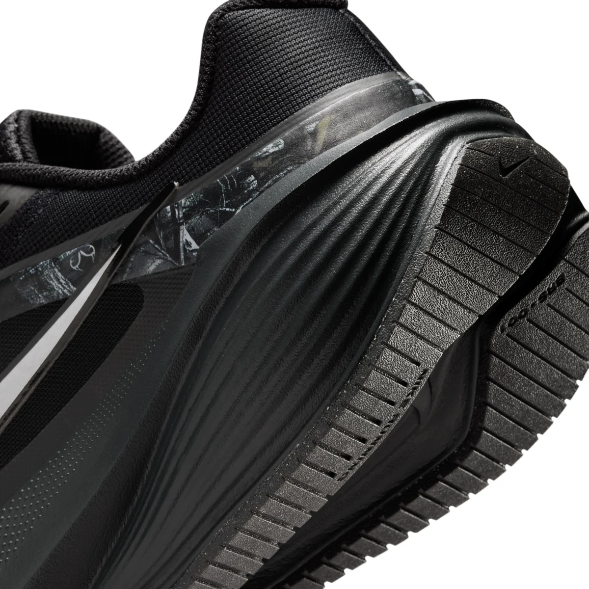 Nike Downshifter Realtree in Black
