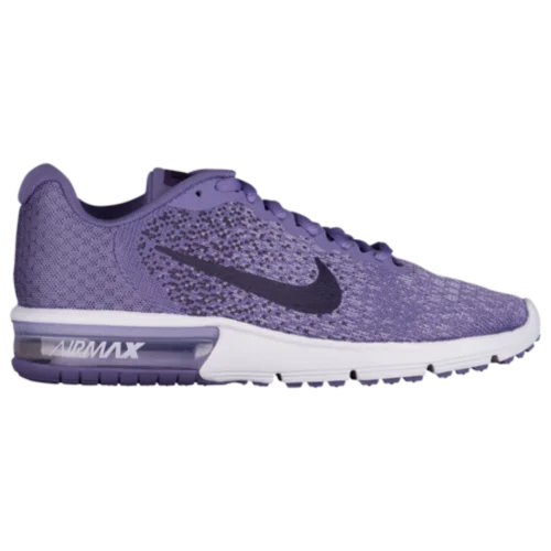 Nike Air Max Sequent 2 in Purple