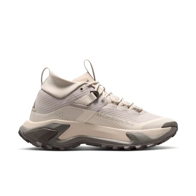Nike Zegama Hike Hiking