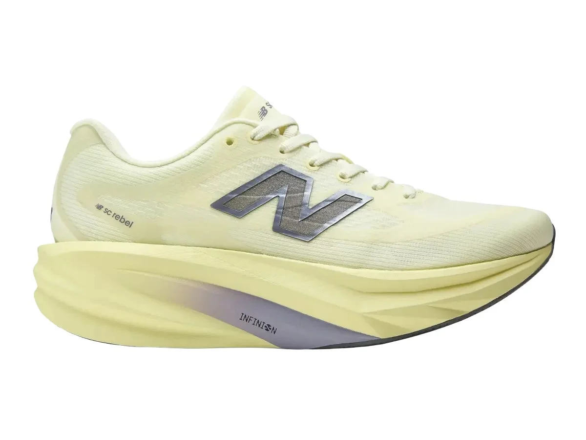 New Balance SuperComp Rebel in Pis