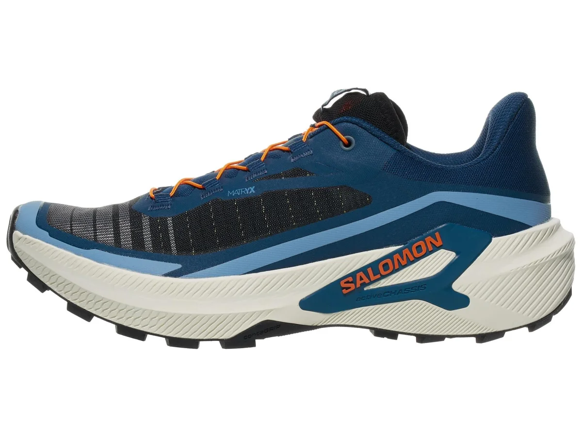 Salomon Genesis 2 in Gibraltar Sea / Vanilla