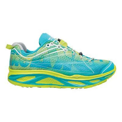 HOKA Huaka