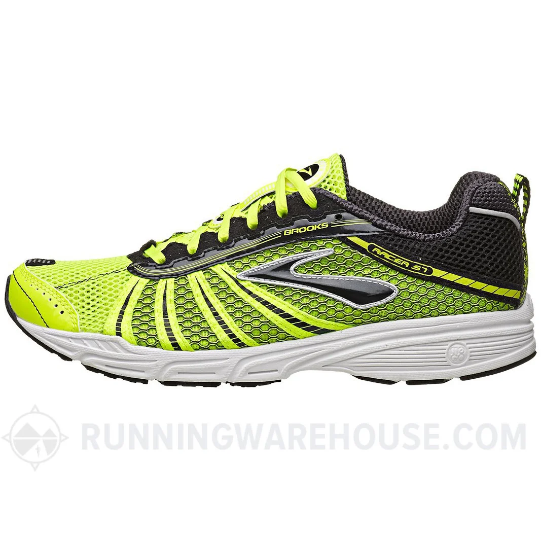 Brooks Racer ST 5