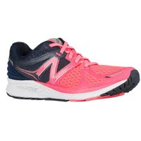 New Balance Vazee Prism in Pink / Navy