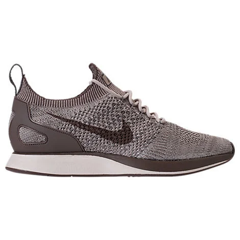 Nike Air Zoom Mariah Racer in Brown