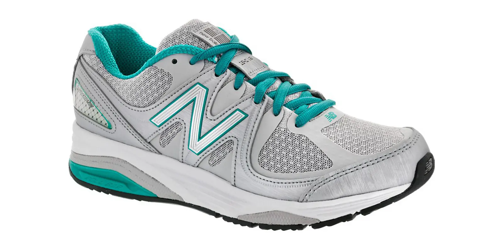 New Balance 1540v2 in Silver / Green