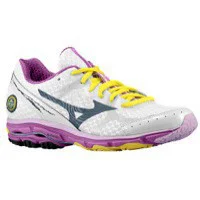 Mizuno Wave Rider 17 in White / Dark
