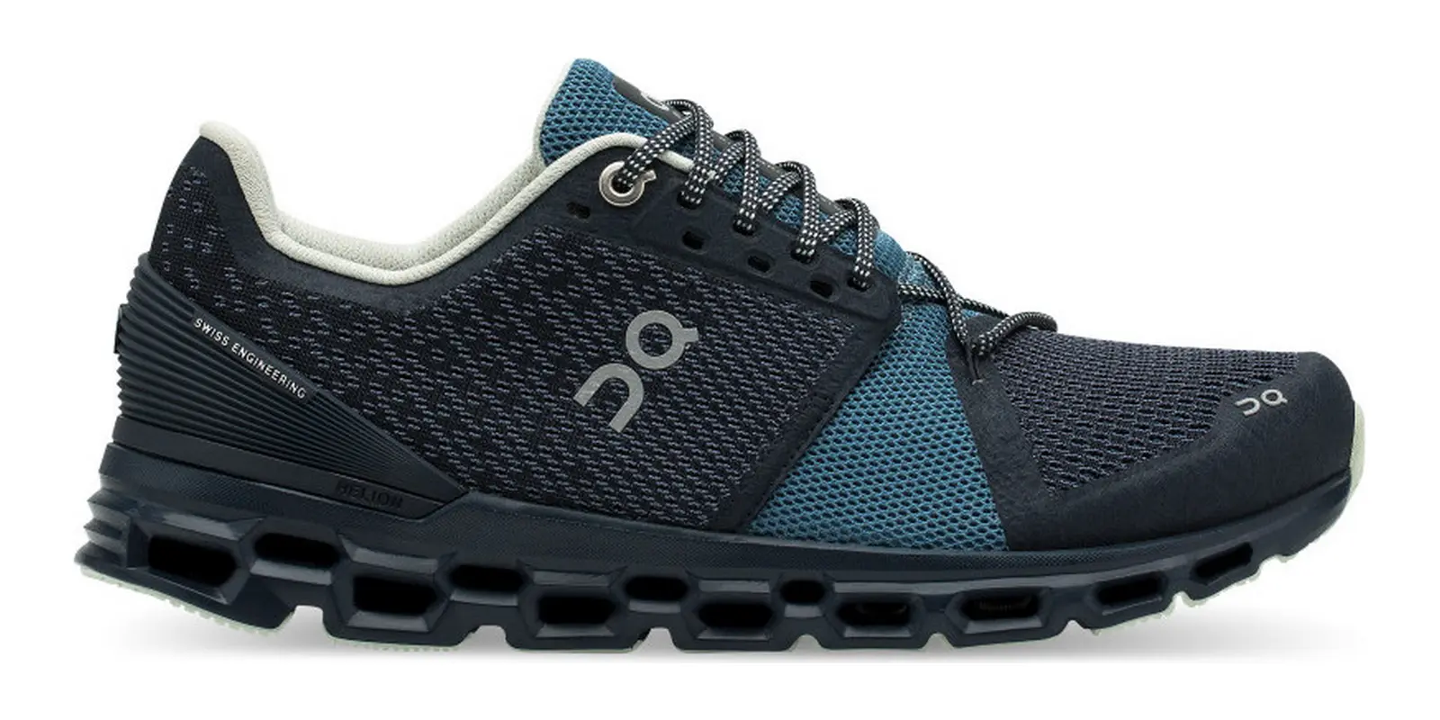 On Cloudstratus 1 in Navy / Dust