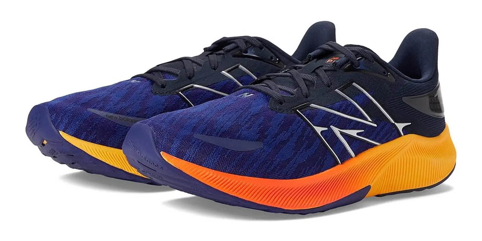 New Balance FuelCell Propel v3 in Victory