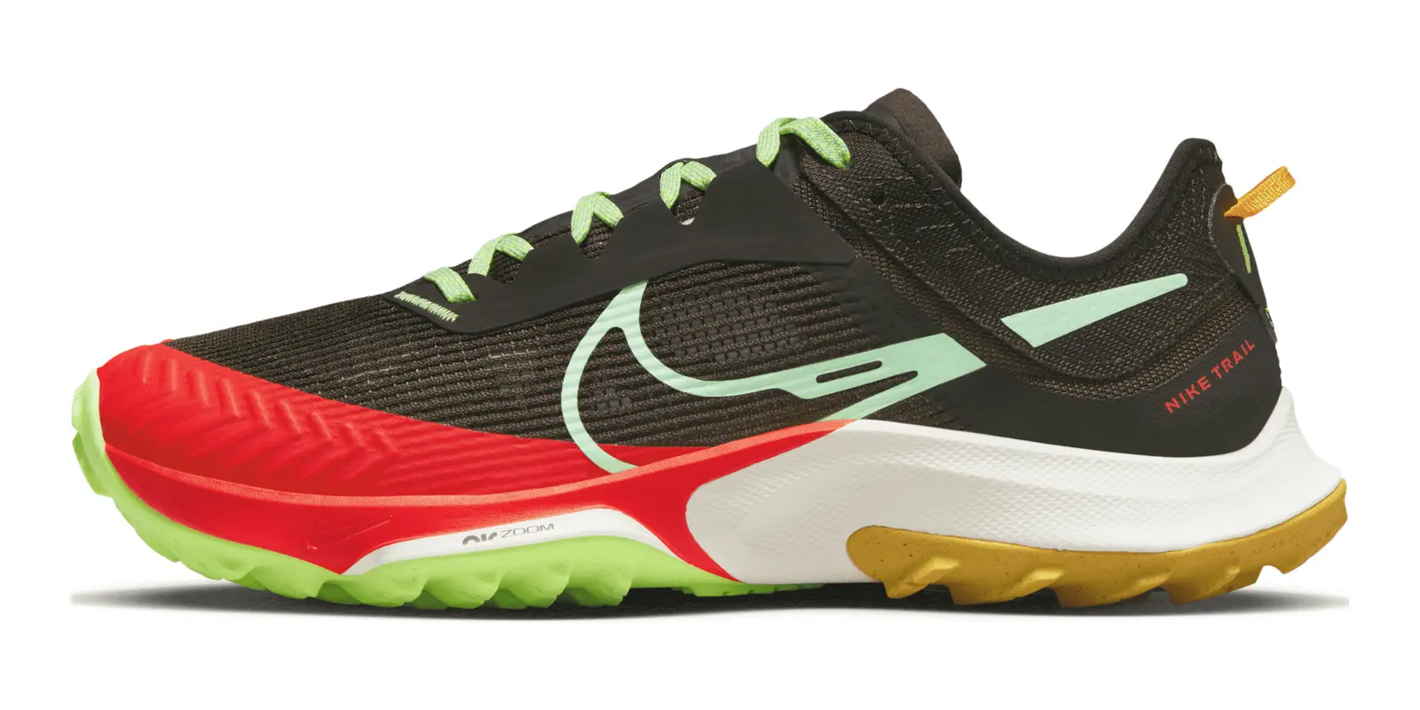 Nike Air Zoom Terra Kiger 8 Trail in Brown