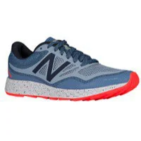 New Balance Fresh Foam Gobi in Dark