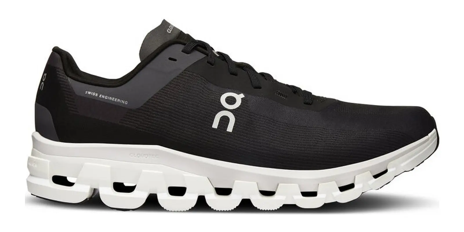 On Cloudflow 4 in Black / White