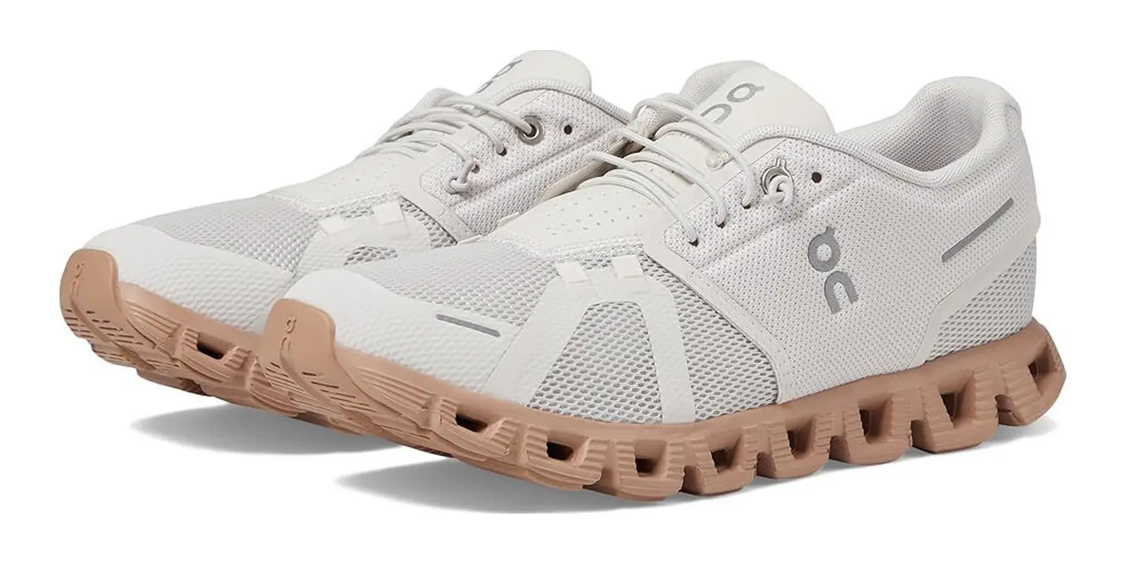 On Cloud 5 in Sand / Rose / Brown
