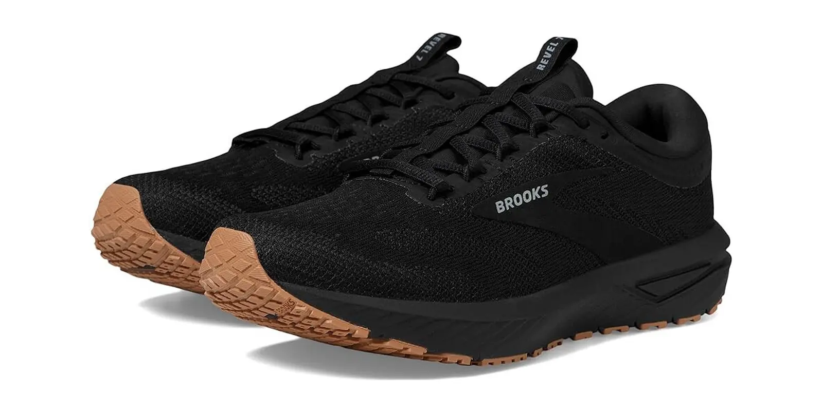 Brooks Revel 7 in Black