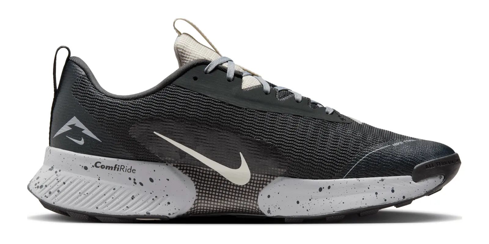 Nike Juniper Trail in Grey
