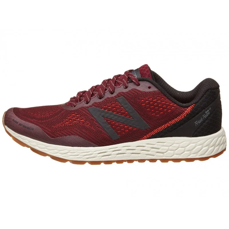New Balance Fresh Foam Gobi V2 in Oxblood