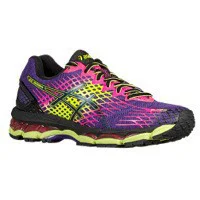 ASICS GEL-Nimbus 17 in Purple / Black / Hot