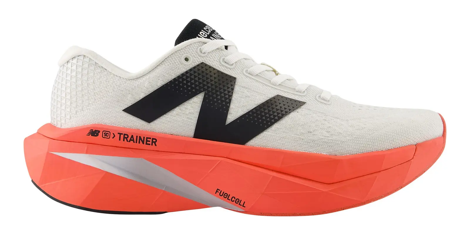 New Balance FuelCell SuperComp Trainer v3 in White / Red