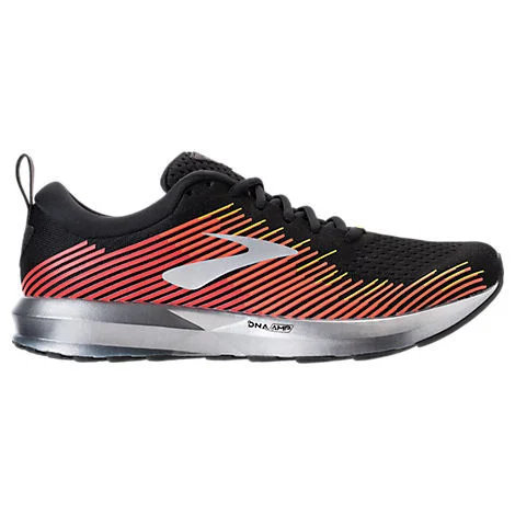 Brooks Levitate in Black / Red