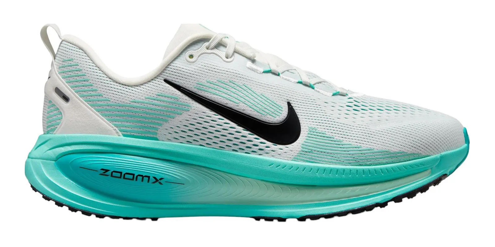 Nike Vomero 18 in White / Black / Green