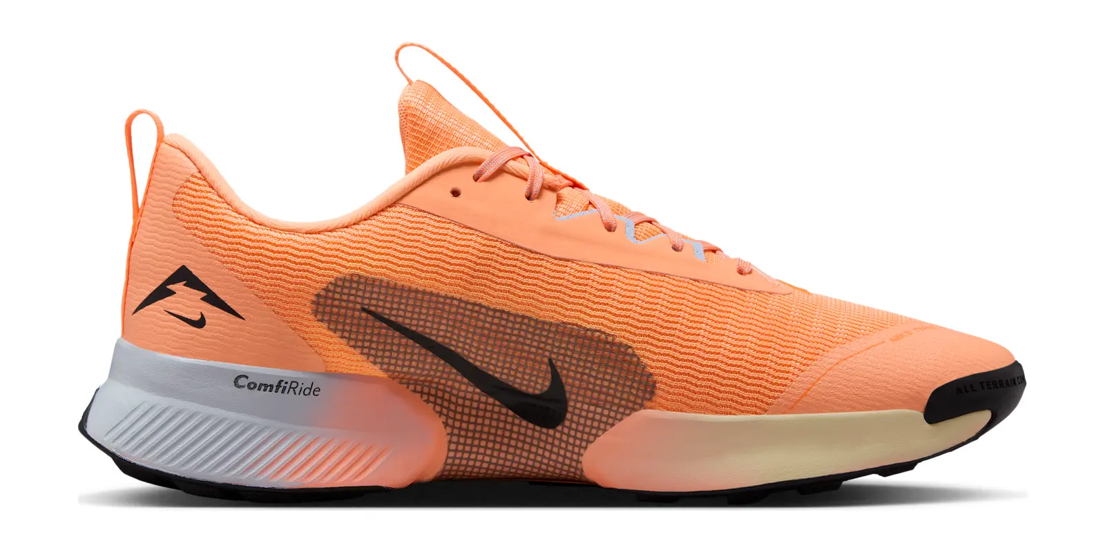 Nike Juniper Trail 3 in Orange